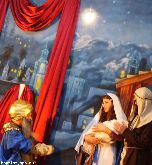 Гости в костюмах библейских персонажей